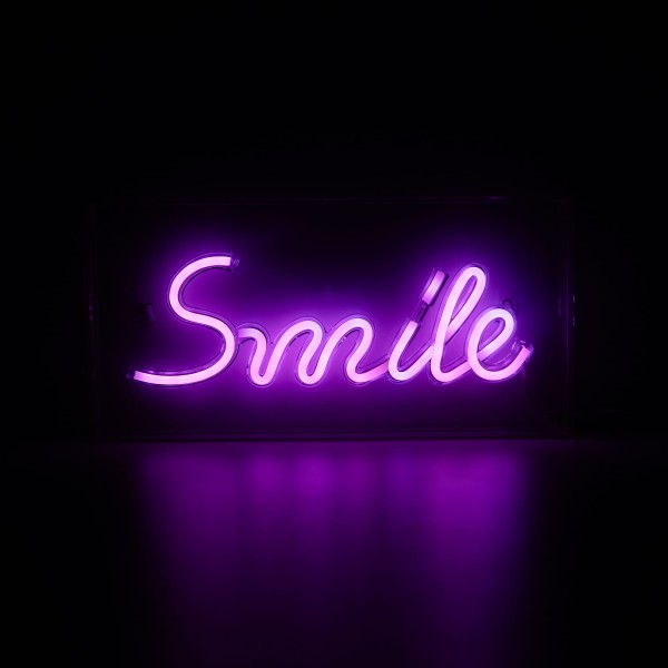 Neon ścienny różowy LED SMILE FM-NLB46 Zuma Line